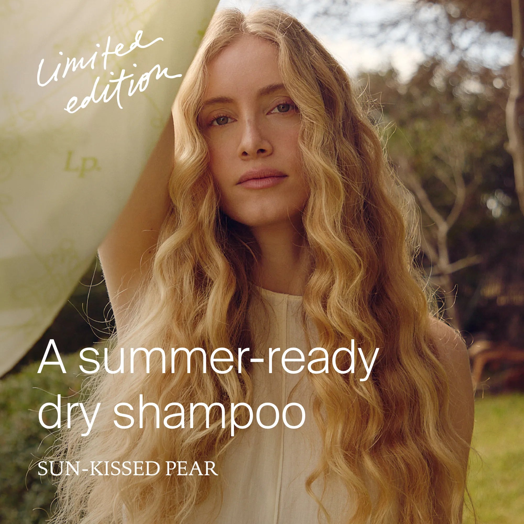 Perfect hair Day™ Sun-kissed Pear Advanced Clean Dry Shampoo - Image 2
